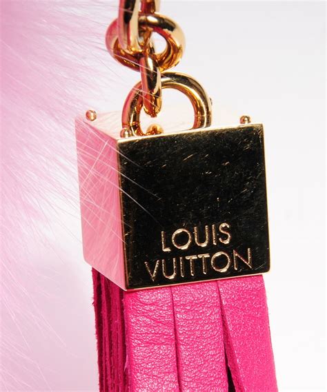louis vuitton pink bag charm